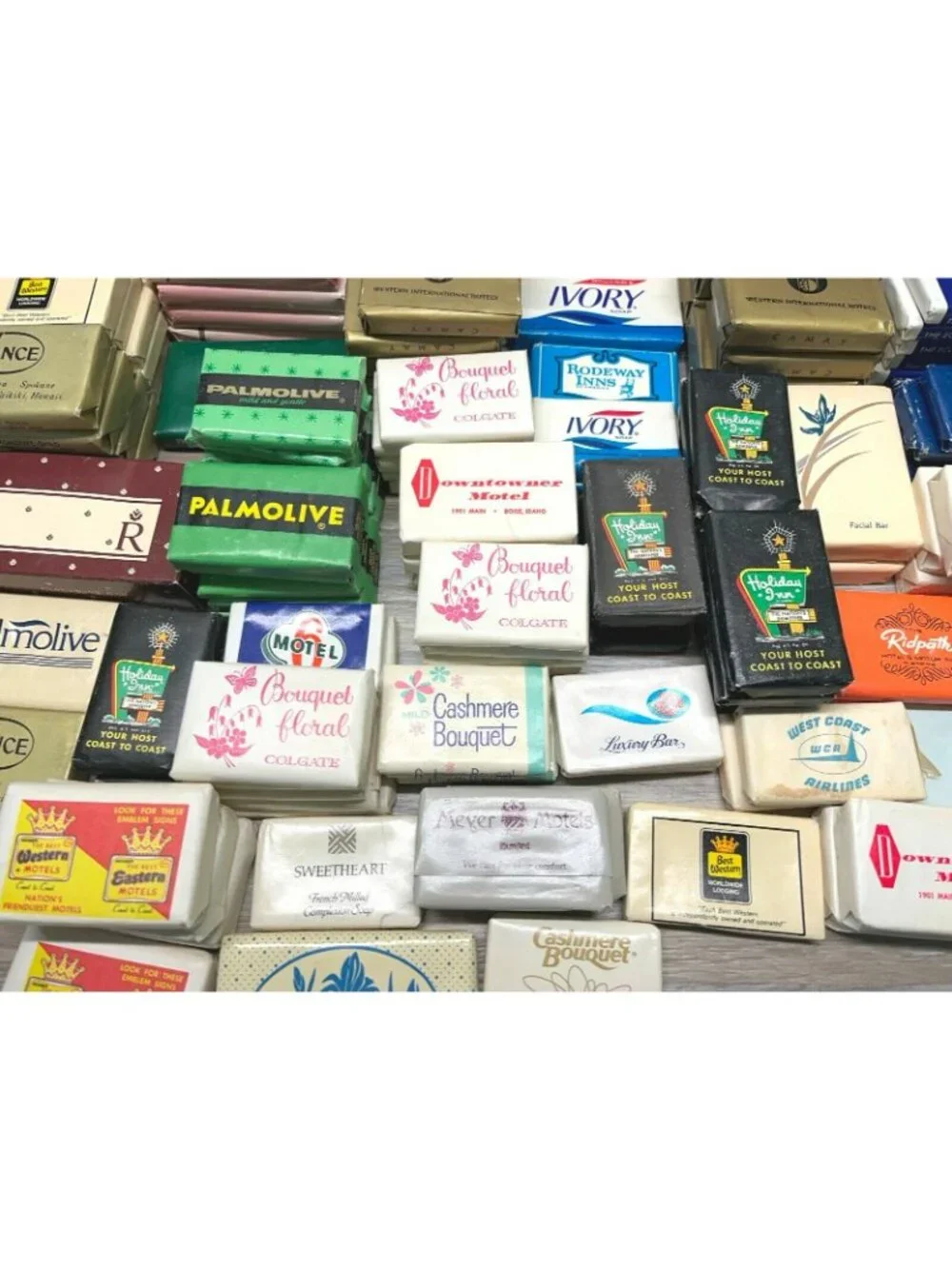Lot 125+ Vintage Travel Soap Bars Hotel Motel Airline Guest Assorted Brands